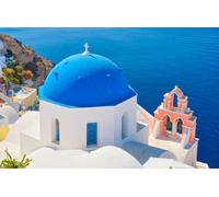 adrium Tableau acrylique 90 x 60 cm : Santorin, Grèce. Vue panoramique sur les maisons traditionnelles de Santorin. Petites rues étroites et toits de maisons (186337543)