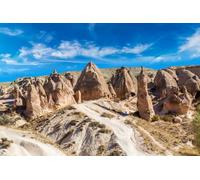 adrium Tableau en aluminium composite 120 x 80 cm : informations sur les roches volcaniques Paysage en Cappadoce, Turquie dans une belle journée d'été (194190392)