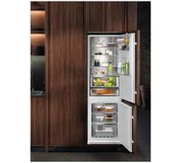 AEG Series 9000 NSC9V181CS Intégré 227 L Acier inoxydable