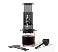 AeroPress Clear Koffiepers - 3-in-1 Zetmethode Combineert Franse Pers, Filterkoffie en Espresso, Vol Aroma Zonder Korrels of Bitterheid, Compacte Draagbare Koffiemaker voor Camping, Transparant