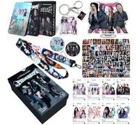 Aespa Coffret cadeau nouvel album « My World » périphérique porte-clés autocollant, petite carte cordon sur pied emballage cadeau (AESPA 2ème génération)