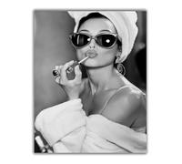 Affiche murale Audrey Hepburn - Décoration murale Hollywood Vogue - 28 x 35 cm - Sans cadre - Parfaite pour chambre à coucher, dortoir, chambre de fille, placard