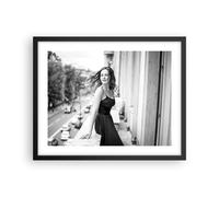 Affiche Poster 50x40cm Tableaux Image Photo Femme Balcon Rue Wall Art