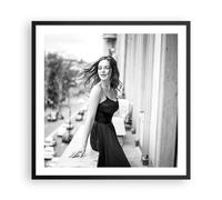 Affiche Poster 60x60cm Tableaux Image Photo Femme Balcon Rue Wall Art