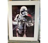 Affiche - Pyramid - Star Wars The Last Jedi (Captain Phasma Aim) - - 30x40cm