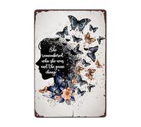 Affiche vintage en métal avec citations féminines - Inscription « She Remembered Who She Was And The Game Changed » - En aluminium - Décoration murale pour la maison, la chambre à coucher, la cuisine