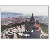 Aimant de réfrigérateur Vue aérienne de Viana Do Castelo, région du Nord, Portugal, avec basilique Santa Luzia église, prise de vue depuis