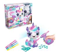 Airbrush Plush Licorne, décorez Plus de 4 stylos Craie lavables, aérographe à Piles, Plus de 100 pochoirs Autocollants, pour Enfants de 6 Ans et Plus, Blanc