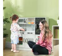 AIYAPLAY Cuisine pour Enfants de +3 Ans avec Accessoires pour Cuisiner Tableau Noir Machine à Glaçons et Téléphone 83,8x26,8x81 cm Blanc