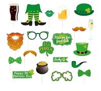 AKH® Accessoires de photomaton de la Saint-Patrick avec bâtons | 20 accessoires photo assortis sur le thème irlandais | Chapeaux de leprechaun, lunettes de trèfle, moustaches et bulles de discours