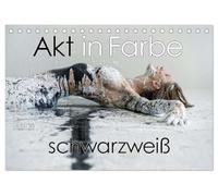 Akt in Farbe - schwarzweiß (Tischkalender 2026 DIN A5 quer), CALVENDO Monatskalender: Körperkunst auf weiblichen Formen