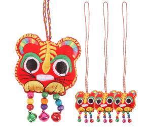 Alasum Ornement Suspendu pour Voiture Intérieur en Tissu Rouge, Pendentif Multifonction Léger de Tigre, Décoration Unique pour L'année du Tigre, Lot de 4 Pièces