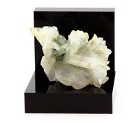 Albite + Epidote. 77.69 Ct. Saint-Véran, Hautes-Alpes, France. Rare.