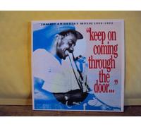 Alcapone - Keep on Coming Through The Doo