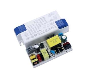 Alimentation 25,2 W 27,3 W 29,4 W 31,5 W 33,6 W 35,7 W 37,8 W 39,9 W DC9-42 V LED à courant constant sans scintillement(27.3W 650mA)