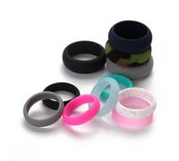 Alipis Lot de 5 Anneaux en Silicone Légers et Extensibles, Bagues Phalange Délicates pour Hommes et Femmes, Usage Quotidien Couleur Aléatoire Style Plusieurs styles