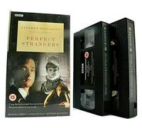 Almost Strangers [VHS] [Import allemand]