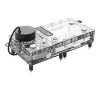 Alphacool Réservoir Core Flat 240 avec pompe VPP Apex (droite)