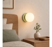 Alpinaluz Applique murale/plafonnier E27 vert globe verre opale D15 cm | Disque métallique et pose 2 en 1 au mur ou au plafond, vert sauge clair, pour chambre, couloir, salon et entrée