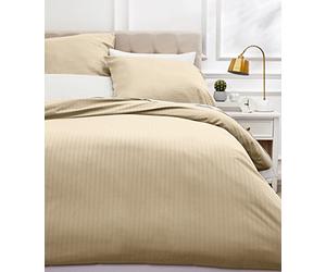 Amazon Basics Parure de Lit King Size 3 Pièces en Microfibre, Housse de Couette 240 x 260 cm et 2 Taies d'oreiller 65 x 65 cm, Beige Rayé