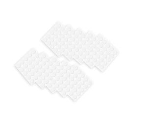 Amazon Basics Pastilles Auto-Agrippantes (Velcro), Dos Adhésif, Lot de 125 paires (250 pièces), 1,9cm x 1,9cm, Blanc