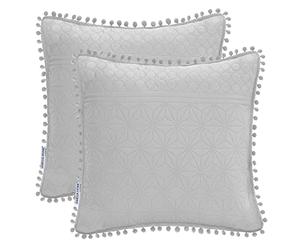 AmeliaHome Meadore Lot de 2 taies d'oreiller avec Pompons Double Face surpiqûre ultrasonique 45 x 45 cm Argenté
