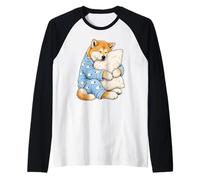 American Akita Inu endormi dans Un Pyjama Mignon pour Chien Manche Raglan