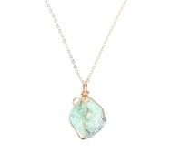 Amosfun Collier Pendentif en Pierre Naturelle Verte Cristal Irrégulier, Design Créatif et Style pour Décoration Quotidienne et Vacances