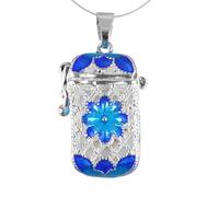 Amosfun Pendentif Carré en Cuivre Ajouré pour Collier DIY Design Suspendu et Système de Verrouillage Facile, Diffuseur D'huile Essentielle Bleu Élégant