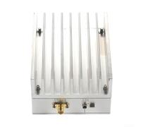 Amplificateur RF 451100 MHz Classe A Linéaire Puissance de sortie 4 W Gain 32 dB avec connecteur pour une transmission fiable du signal TV numérique