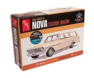 AMT 1:25 1963 Chevy II Nova Station Wagon, Blanc