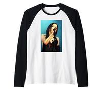 Andrea Corr, chanteuse Principale de The Corrs, in Blue Tour 2001 Manche Raglan