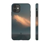 Andriez Figure solitaire marchant vers la montagne éclairée - Coque rigide mate - Compatible avec iPhone 11 - Bleu