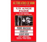 Ange Passe Un Theatre