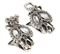 Angoily Pince à Chemisier Élégante Broche de Cape Vintage pour Femmes avec Cristaux en Alliage de Zinc Argenté Protection Intime et Touche Raffinée, pour Événements Formels