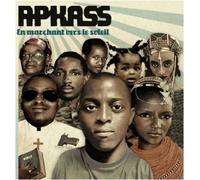 Apkass - en Marchant vers Le Soleil