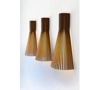 Applique murale LED Secto 4230, design Secto, finition noyer, raccordement direct au mur A