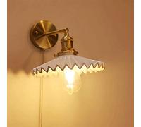 Applique Murale Moderne en Laiton avec Interrupteur à Tirette et Abat-Jour en céramique plissée, Lampe de Chevet réglable Style Nordique, luminaire rétro en céramique Blanche pour Chambre à Couch