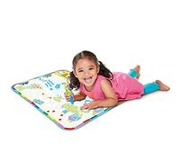 AquaDoodle Tomy - Tapis Mes 1ères Découvertes, Tapis De Dessin À Eau, Coloriage Géant, Tapis D'ÉVeil Et Educatif avec Stylo, Adapté Aux Enfants Dès 18 Mois, Multicolore