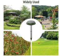 aqxreight Répulsif de Serpent Ultrasonique à énergie Solaire et Rechargeable, Répulsif de Taupe étanche à 360 ° pour Pelouses, Cour, Jardin, Serpents, Le Temps des Rats, l'émission Ultrasonique LED