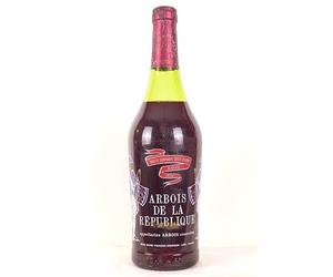 arbois henri maire arbois de la république (capsule abîmée b1) rouge 1976 - jura