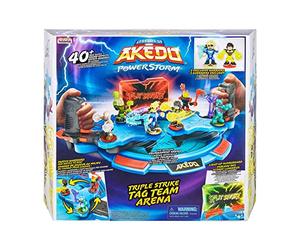 Arène Triple Coup pour Combats en équipe des légendes d’Akedo Powerstorm avec Plus de 40 Effets sonores de Combat, Un Tableau des Scores Lumineux et 2 Figurines Miniatures de Combat Exclusives