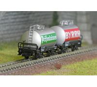 Arnold HN6702 Set de 2 wagons citernes à essieux, SNCF, BYRRH / Préfontaines, N