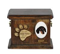 Art-Dog Custom Geometric Dog Memorial Urn - Urne en Bois Faite à la Main - Plaque Décorative en Céramique - Urne pour Cendres de Chien - 8,3x11,4x8,7" - Teckel à Poil Lisse