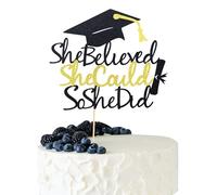 Arthsdite 1 décoration de gâteau « She Believed She Could So She Did » avec casquette de remise de diplôme de la classe de 2025 - Décoration de gâteau pour remise de diplôme 2025 - Noir et doré