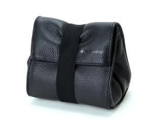 Artisan & Artist ACAM 77 pochette en cuir souple noir