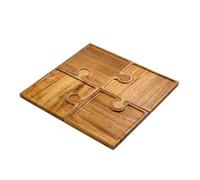 Assiettes de service fonctionnelles en bois qui forment un grand plateau ou peuvent être utilisées comme petits plats