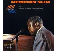 at The Gate of Horn +4 [Import]