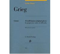 At The Piano - Grieg / Recueil