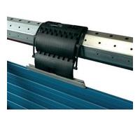 Attache autobloquante pour volets roulants G